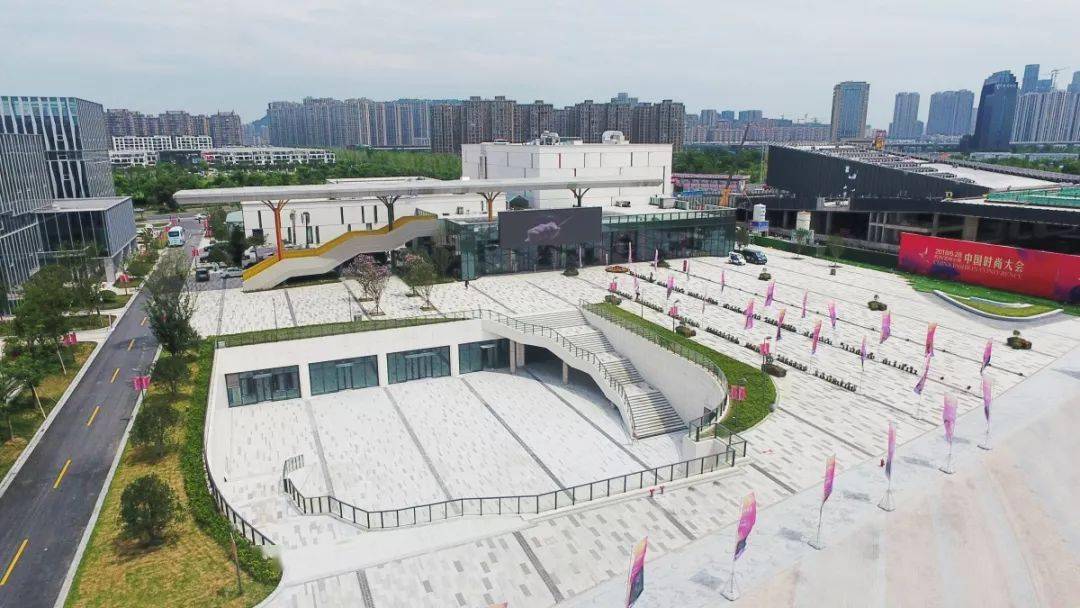 创意空间艺尚小镇时尚艺术街区二期完工快来打卡