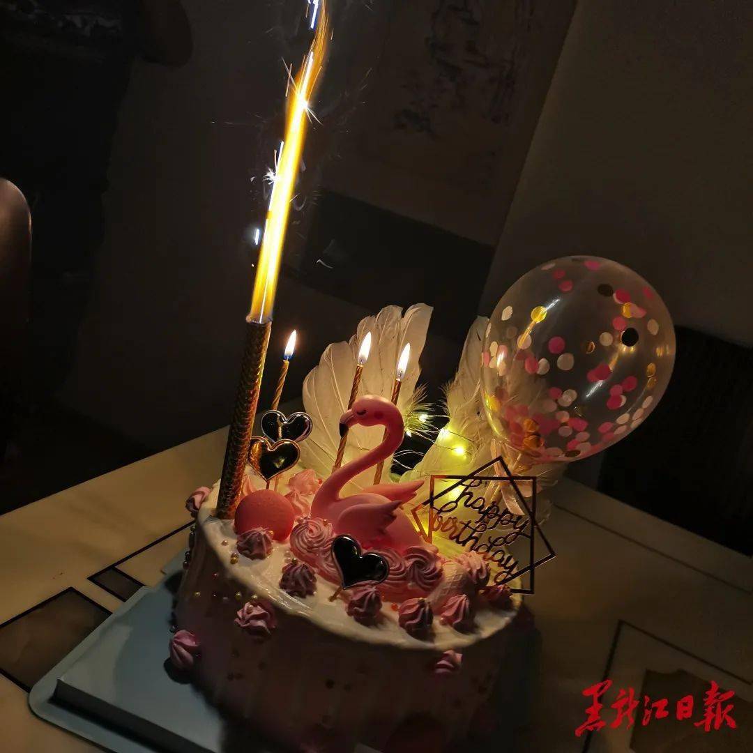 冷烟花美丽背后危险重重