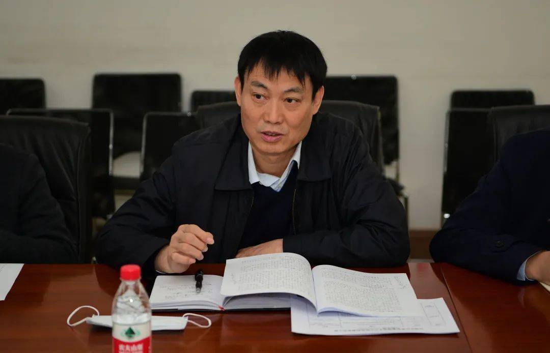 2月22日上午,市纪委监委领导钟留保,第五监督检查室主任李冰等一行