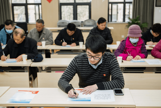 什么卉含英成语_成语故事简笔画