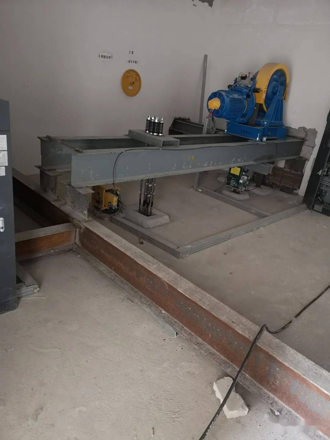 06有电梯人说通力小机房电梯,1000kg,18层站,1.