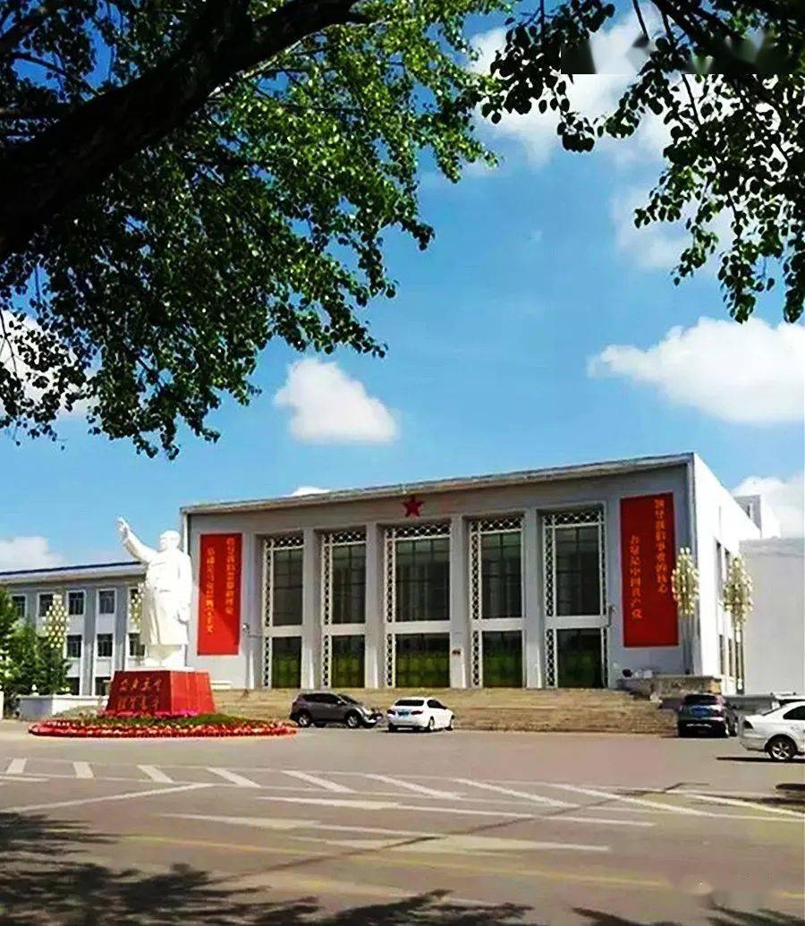 说说草原二二一厂的年味儿