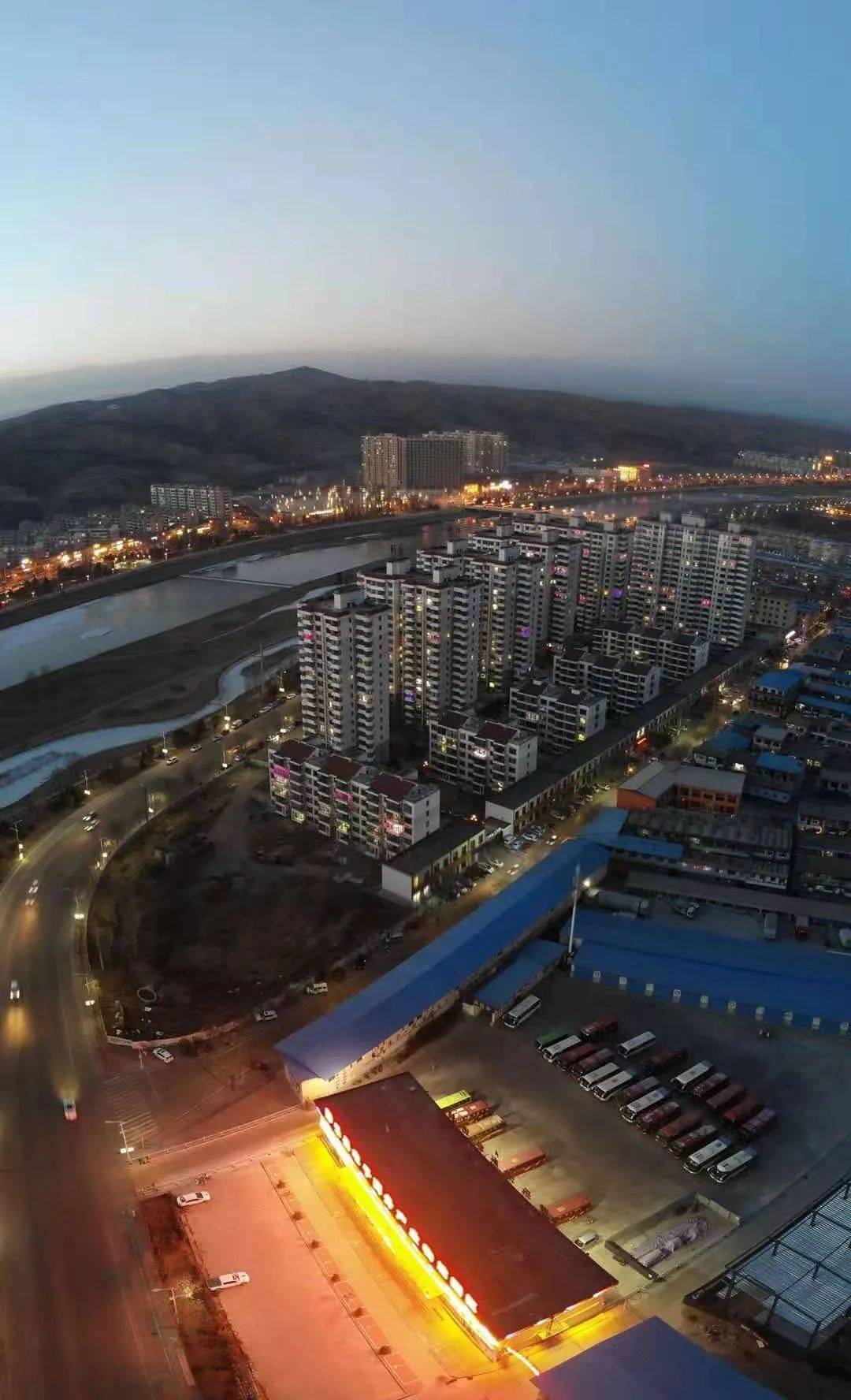 静乐县城一组美照流出您选哪张做壁纸