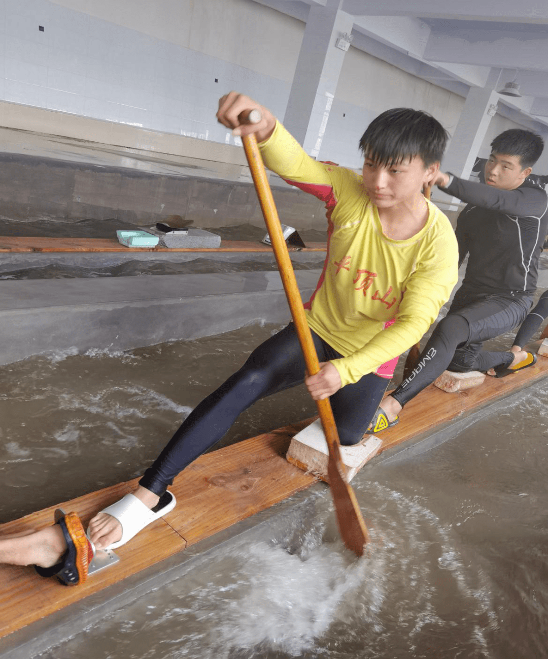 百舸争流千帆竞乘风破浪正远航市水上运动学校冬季封闭训练纪实