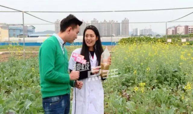 不要扔掉厨房垃圾,把它变成有机肥料来保护花朵!