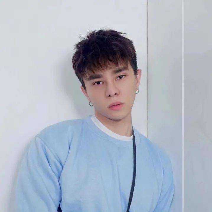 10款超帅男生发型总有一款适合你