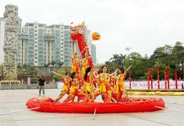 來自福永街道的懷德醒獅隊,鳳凰麒麟武術館,福永醒獅隊,白石廈醒獅隊