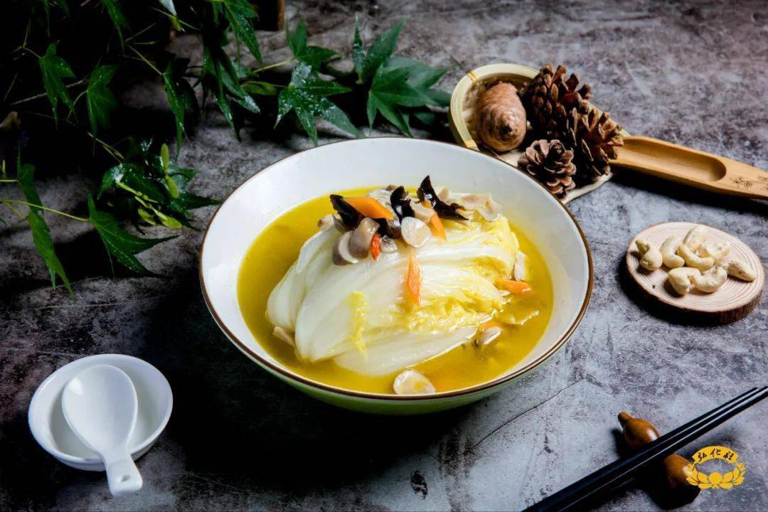 素食菜谱 | 好看又好吃,营养有滋味的"草菇扒娃娃菜"