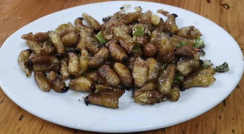 超级美味的椰子虫在龙川佗城古镇可以吃到啦