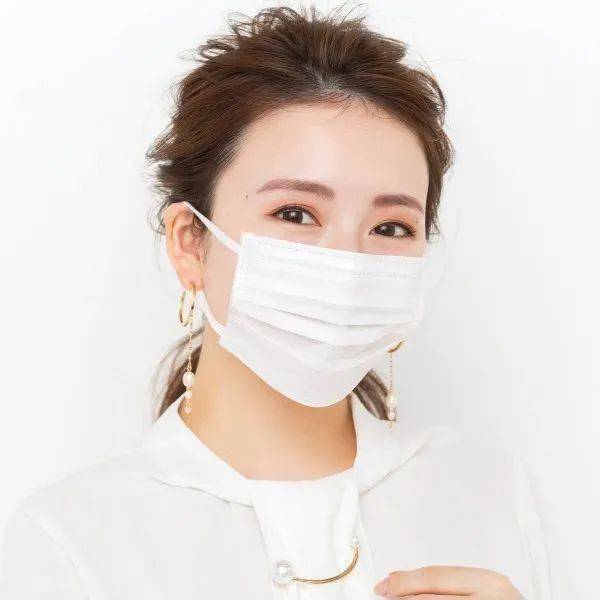 戴口罩不化妆也能好看想偷偷变美的打工人快来