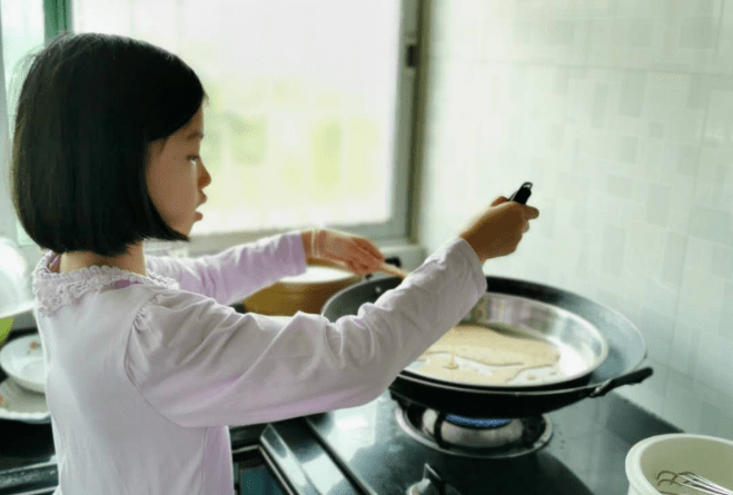 自己在家做饭文案 a628b3ecf1934f319deed54a3c5a817e.png