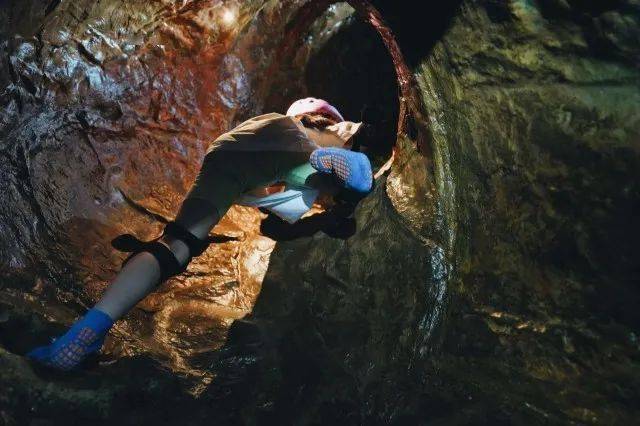 上海1000米长的洞穴你敢穿越吗68元探洞工坊1小时门票