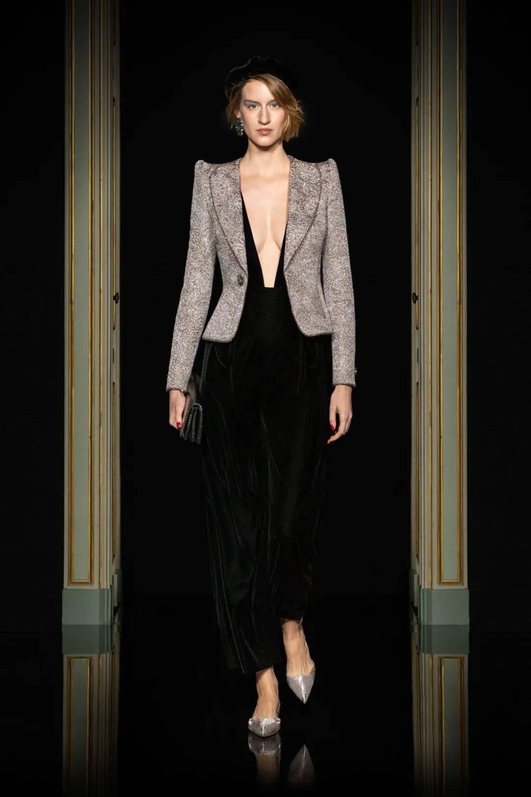 【阿玛尼】giorgio armani privé 2021春夏高级定制系列!_时装