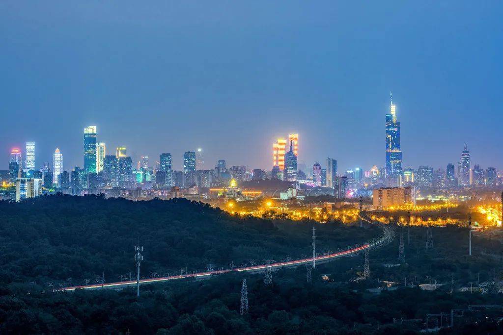 天津首次跌出全国GDP十强_天津gdp(3)