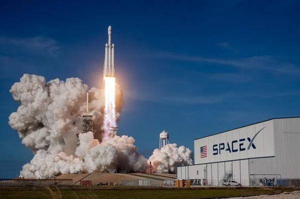 试飞|SpaceX星际飞船试飞再次爆炸 太空旅行成本有多高？