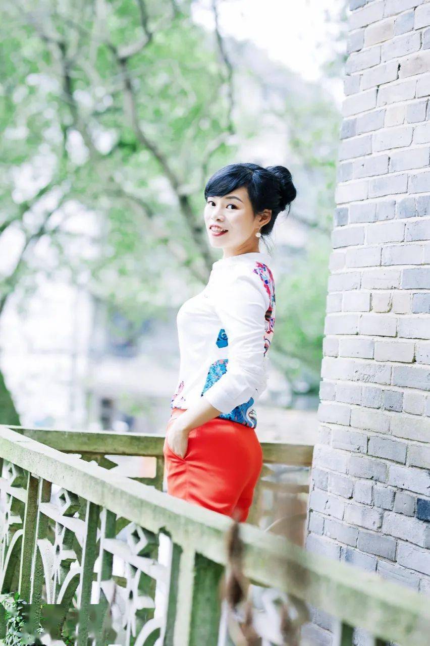 巾帼建功标兵事迹陈敏米小苔花绽芳华