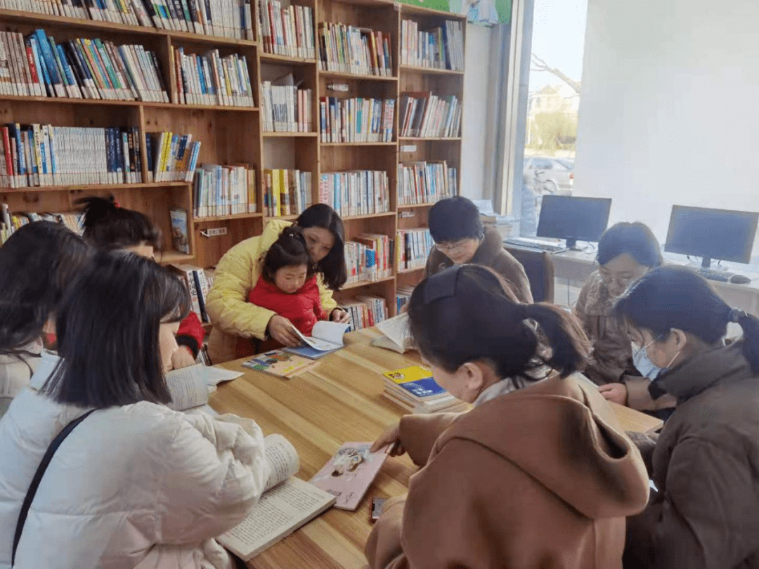 吸引群众走进读书场馆,为实现"全民阅读",建设"书香如皋"贡献发改力量