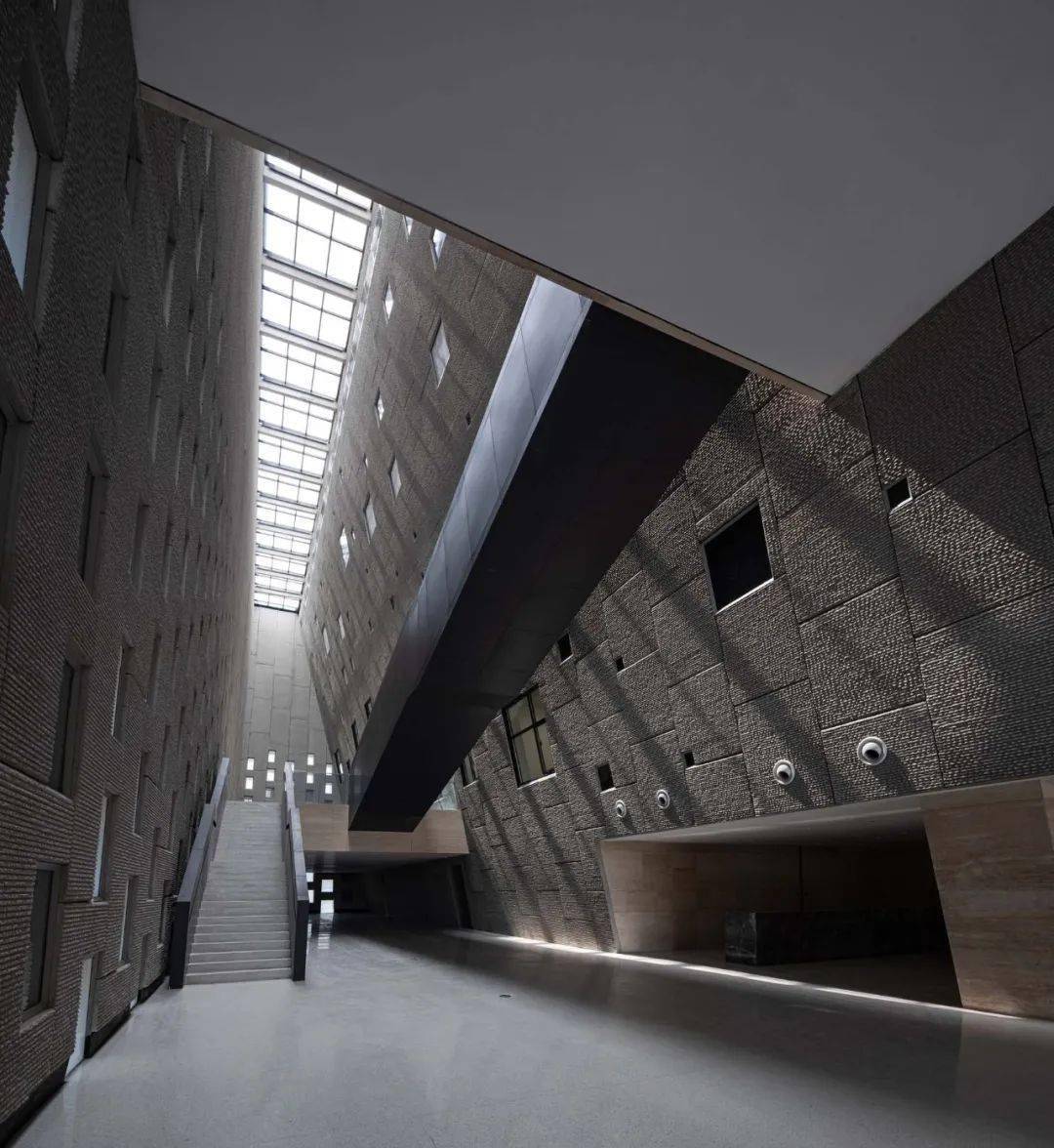 新地标大尺度有力量感的形体结构郑州美术馆新馆档案史志馆