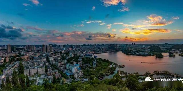 镇宁县经济总量_贵州安顺镇宁县图片(3)