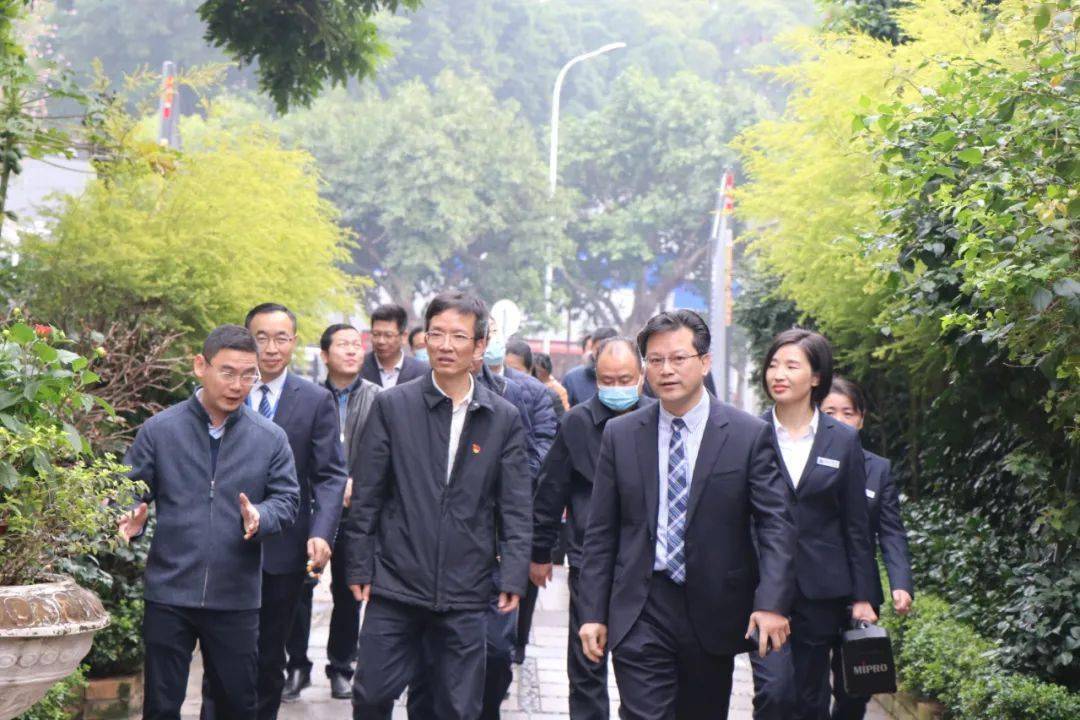 福州市人民政府副市长杨新坚一行调研永安物业服务项目