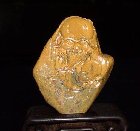 地位仅次于田黄的鹿目石也是值得拥有的珍品