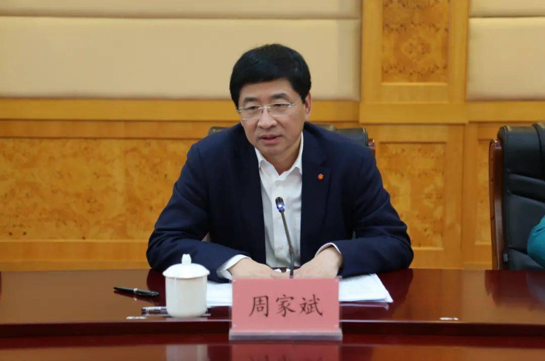桂林市委书记周家斌到桂林中院看望慰问全国维护妇女儿童权益先进个人陈彦冰 工作 桂林市委书记周家斌到桂林中院看望慰问全国维护妇女儿童权益先进个人陈彦冰 工作