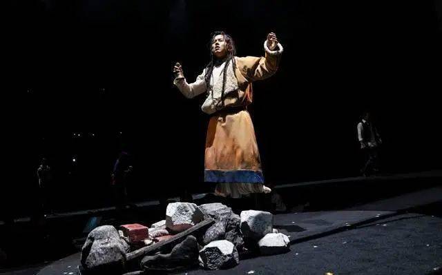 林婷| "变得更大一点" ——赖声川新作《曾经如是》的连接之道_戏剧