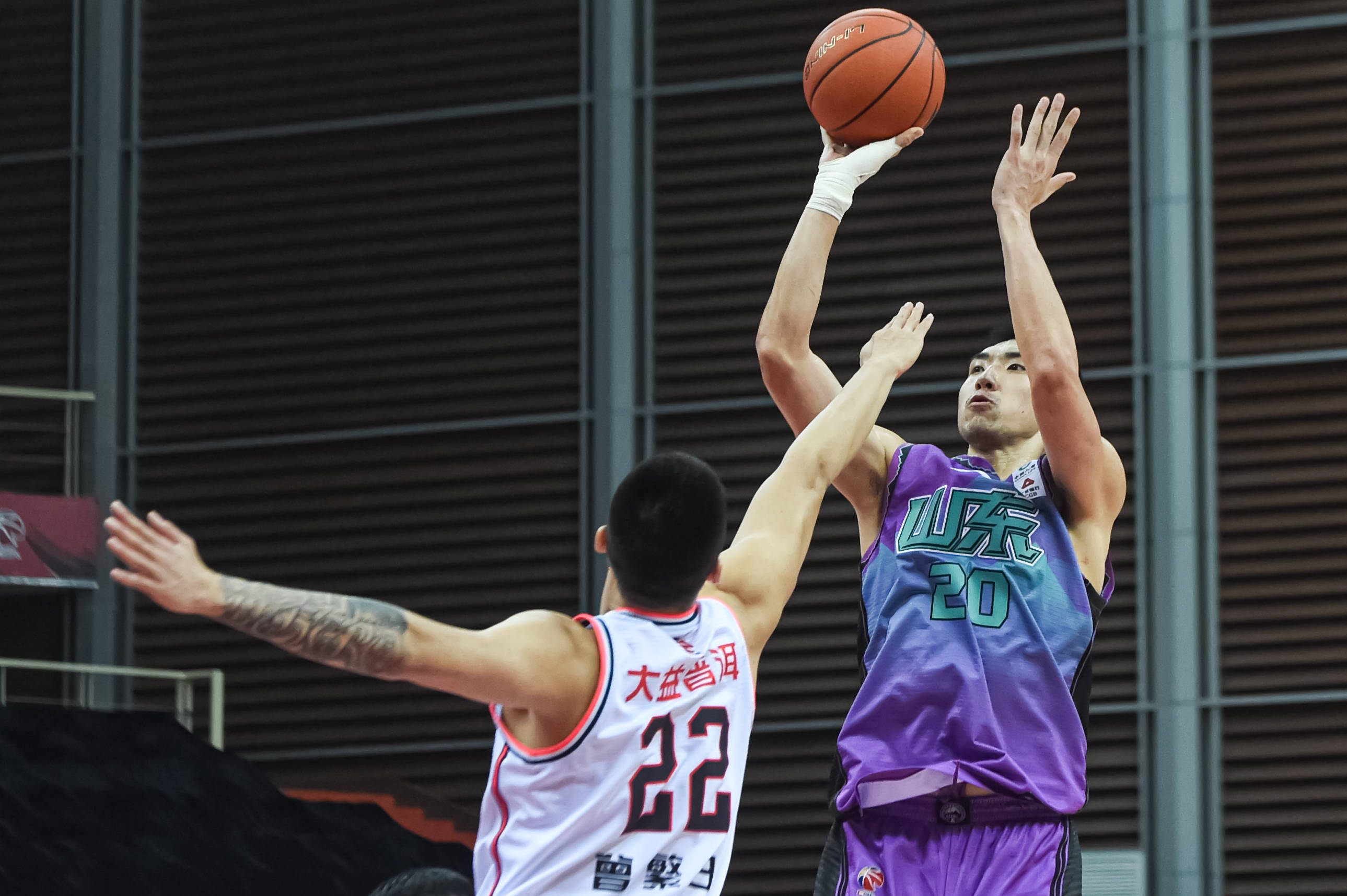 篮球——cba第三阶段:山东西王对阵广东东莞大益