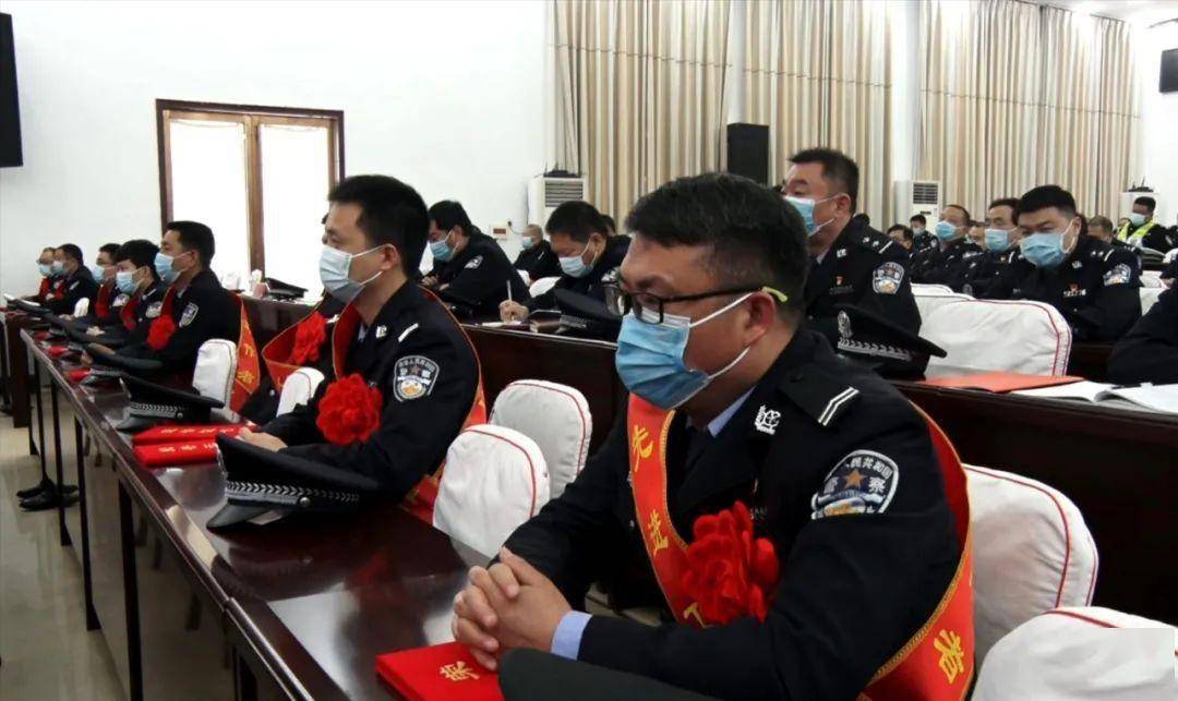 英模报告 | 叶县公安局7名英模作报告,个个感人肺腑