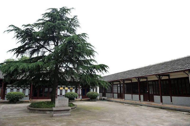 北仑这所小学曾培养一大批党的革命志士……_蔚斗