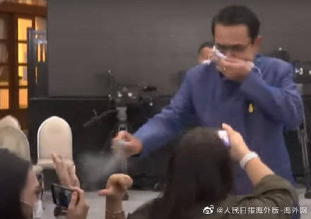 泰国总理回应朝记者喷酒精事件 ：只是开玩笑