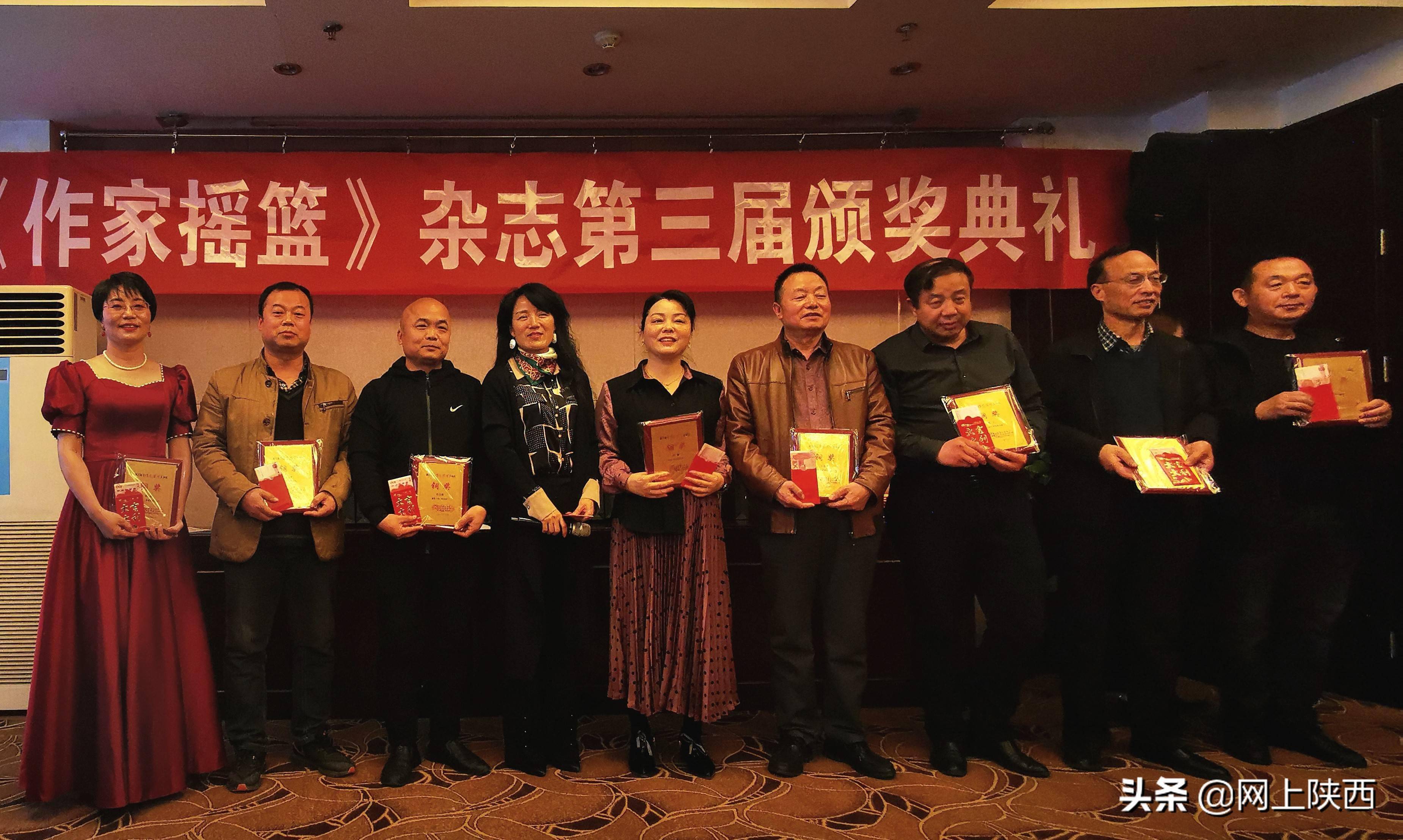 铜奖名:田光明,王立乾,闫群,马婷,王炜,雨人,允社教,耿