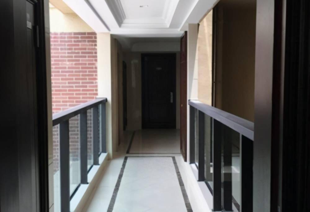 什么是连廊房为什么聪明人都不愿意购买这种房子