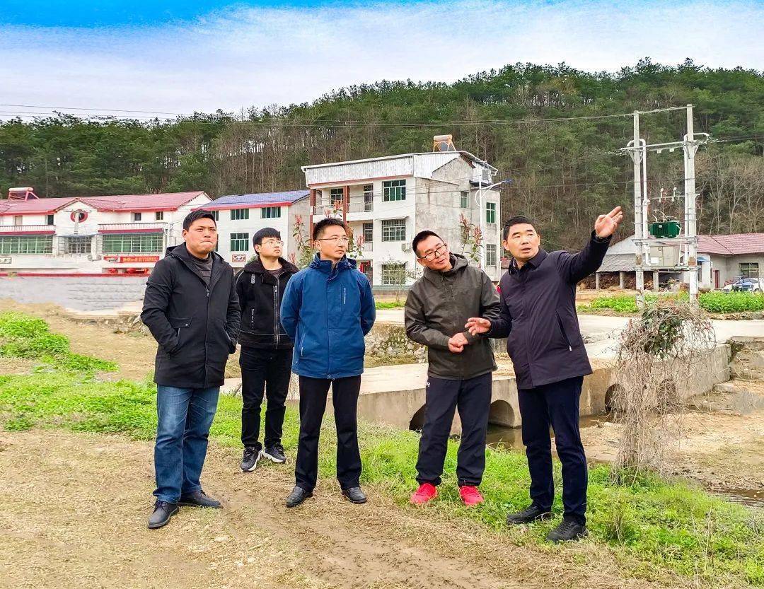 十四五农村贫困人口脱贫_脱贫攻坚图片(3)