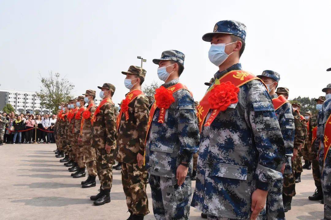 火箭军,陆军,武警…江津235名新兵奔赴军营