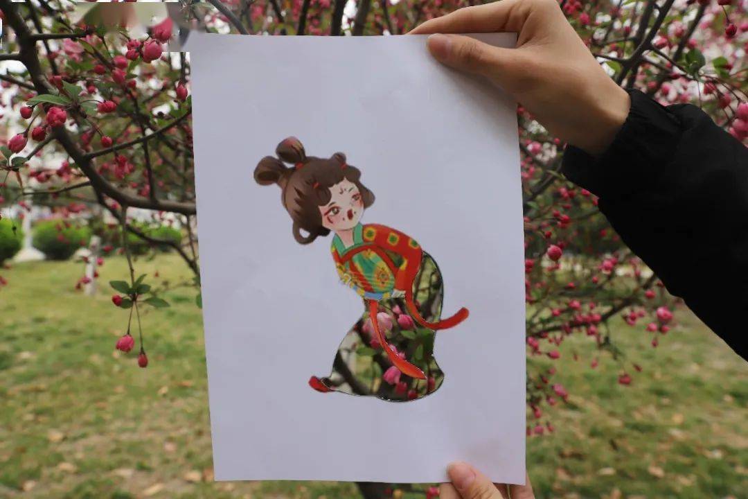 可可爱爱的小姐姐互 c742347f659041f884a0e7bd68163af7.jpeg