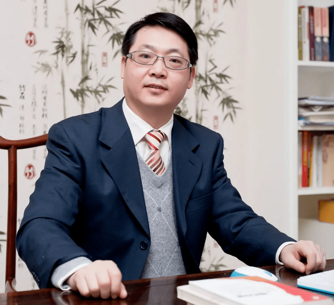 所以,田博士推崇孙思邈的"大医精诚":"所谓做一个好医生,只要能够按