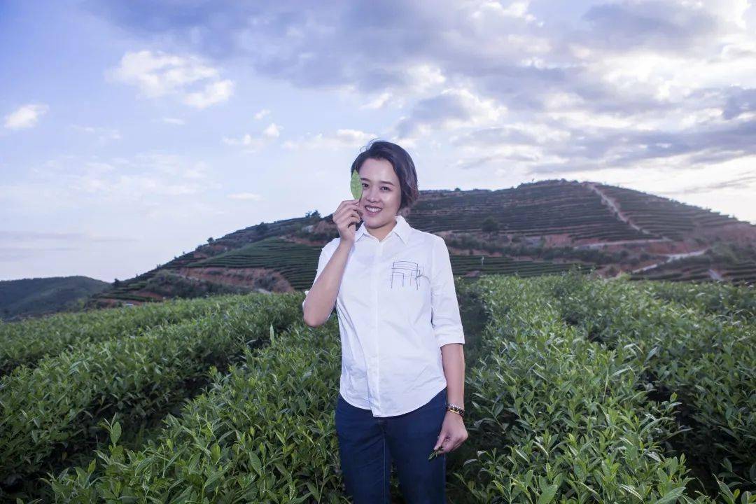 李圆圆青春伴茶香创业正当年