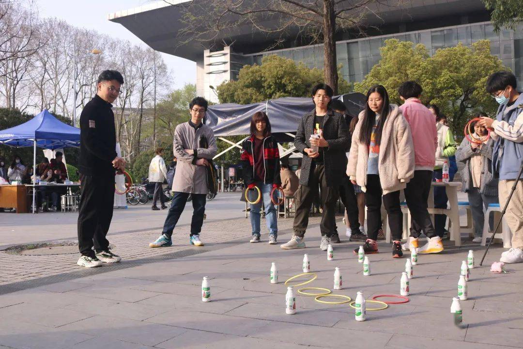 编辑 班超供图 叶筱琪 范佳祺部分图文来源 化学与工程学院