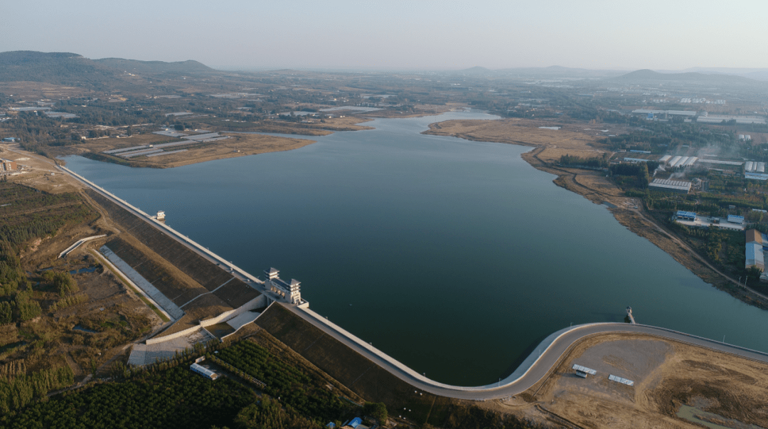 山东首个亚行贷款地下水漏斗区域综合治理项目子项目竣工验收_水库