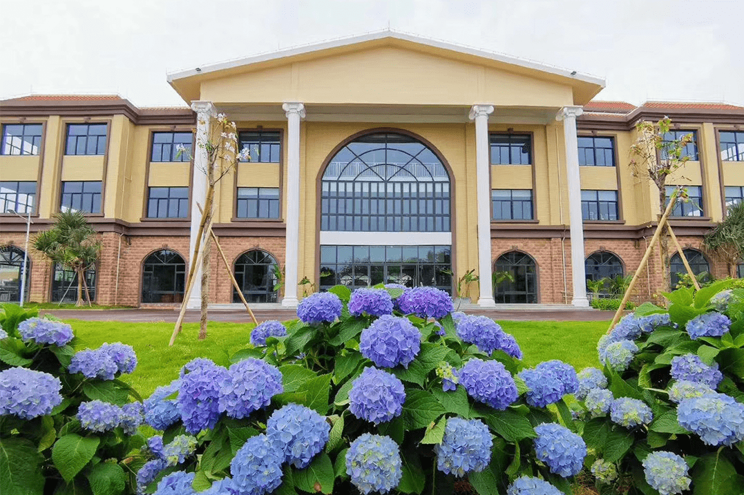 12年一贯制的国际寄宿学校学校全称:东莞伊顿国际学校学校总占地面积