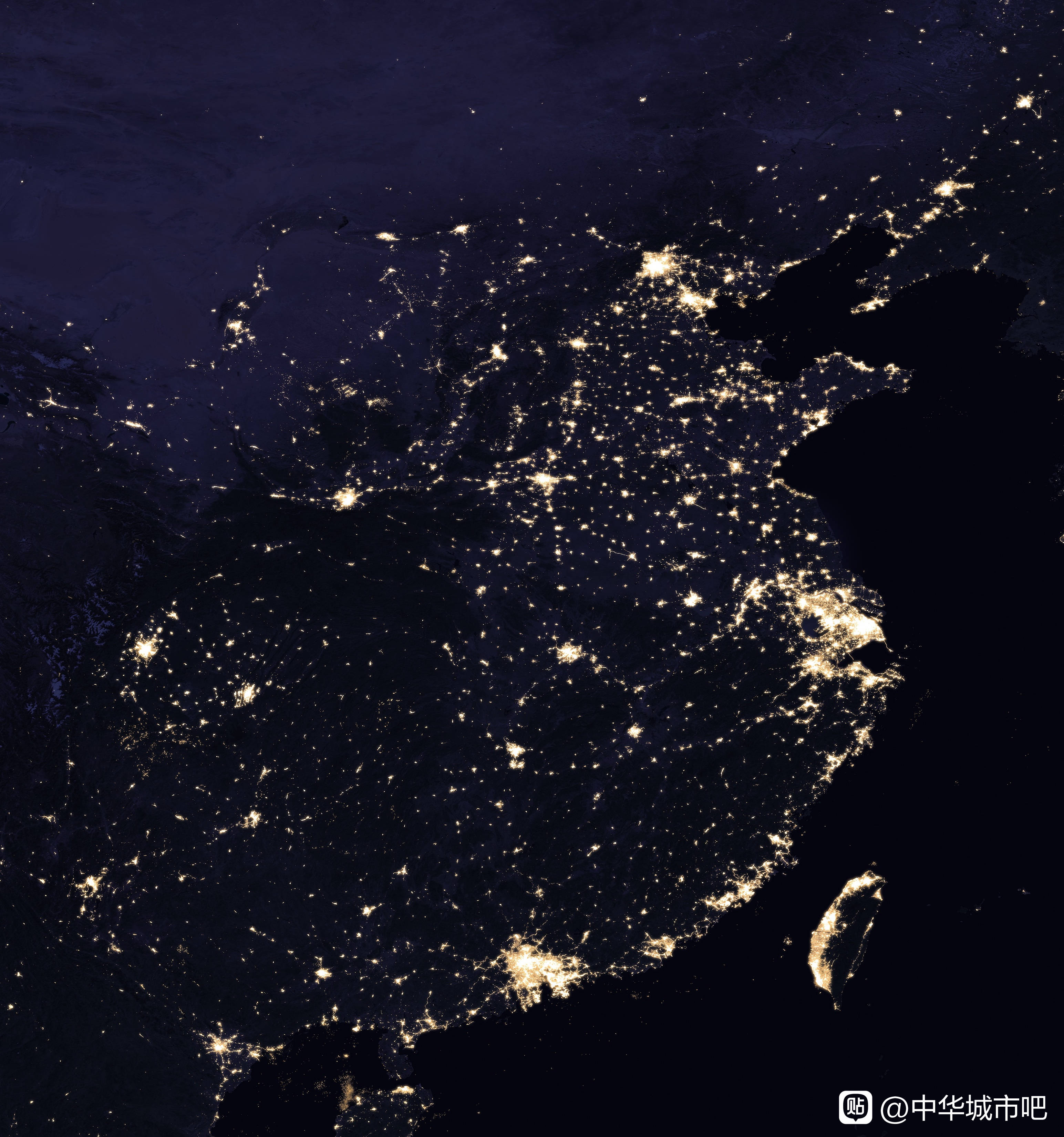 中国最新原版夜光卫星图看清各城市的本来样貌