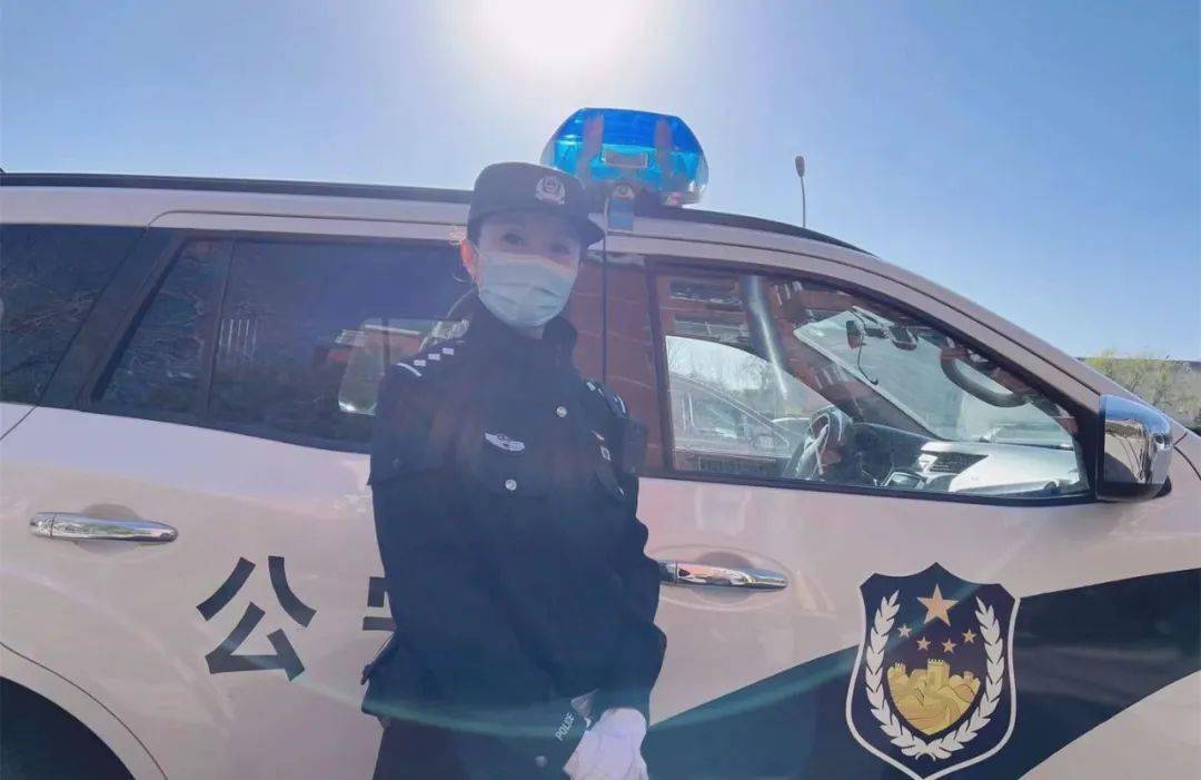 最火的交警抖音 57909efb196f49b6ae56b6a0f9120ad2.jpeg