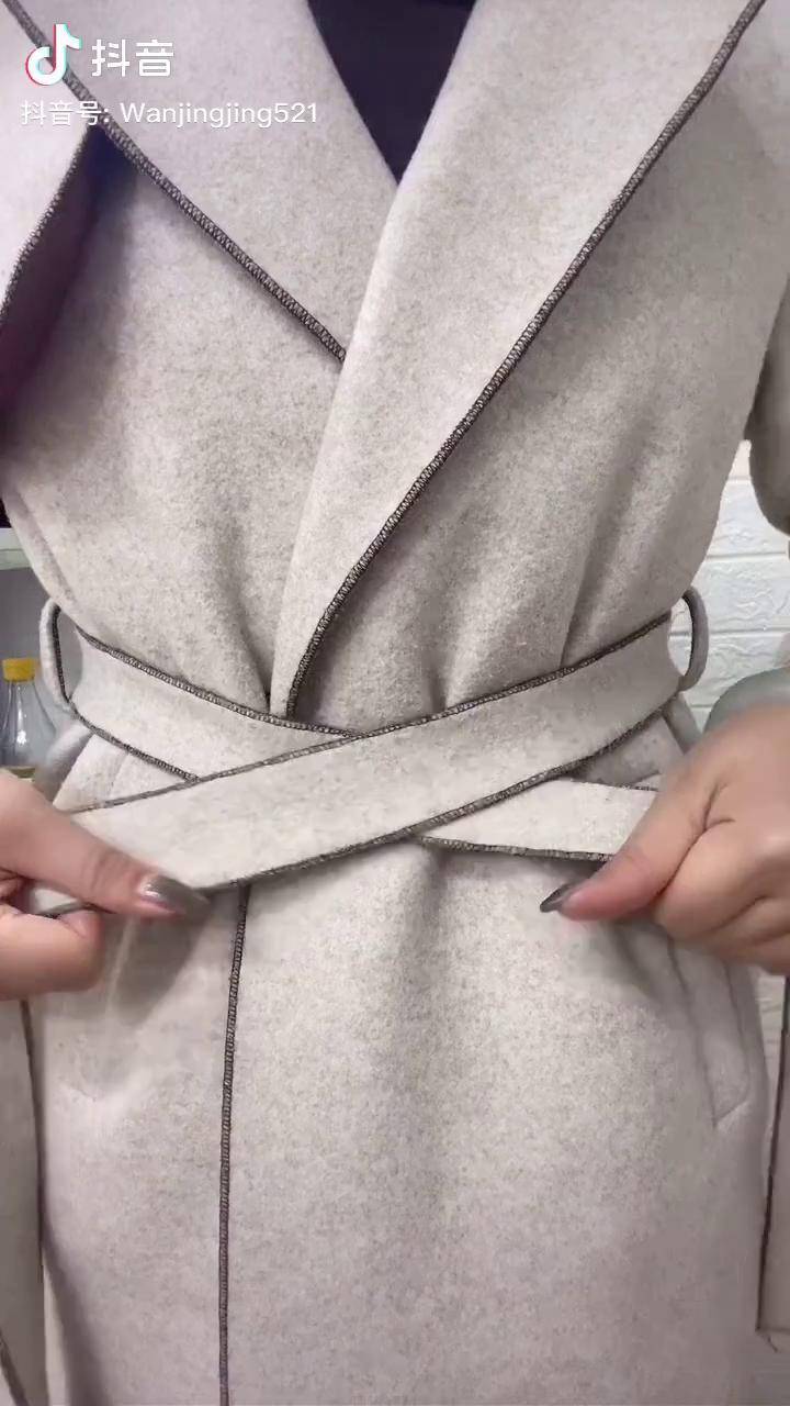 腰带系法谁穿谁好看蝴蝶结系法