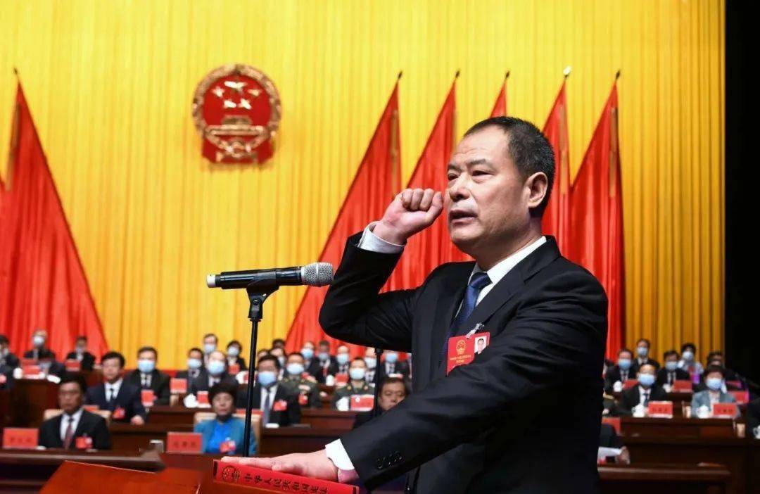 苏立科当选潍坊市人大常委会主任刘运当选潍坊市人民政府市长