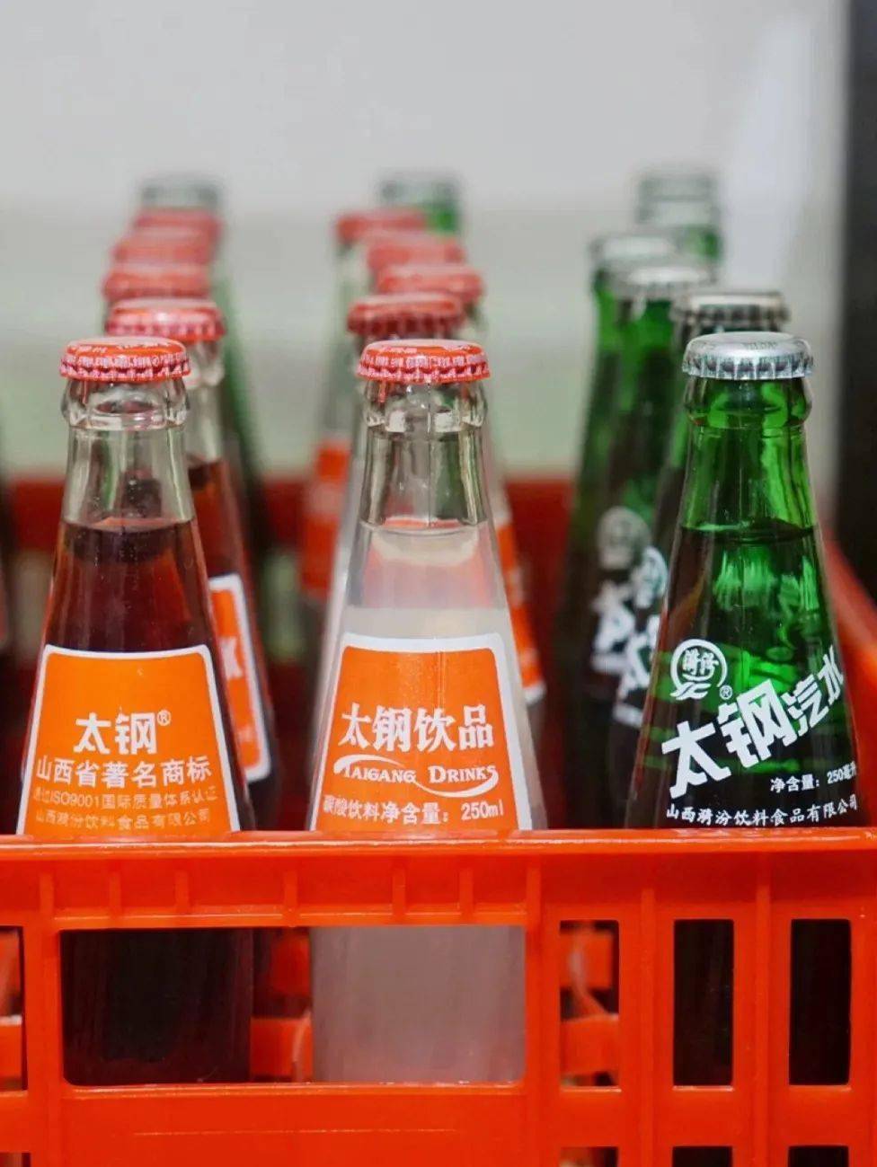 10瓶最好喝的老牌国产饮料我这个95后竟然只知道3种