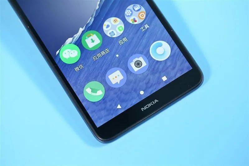 nokia x10/x20则是搭载骁龙480芯片的5g手机.