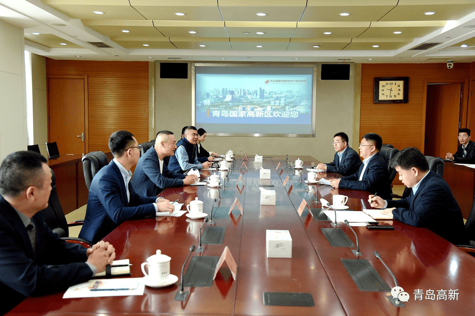 李鸿雁会见龙口科诺尔玻璃科技有限公司客人