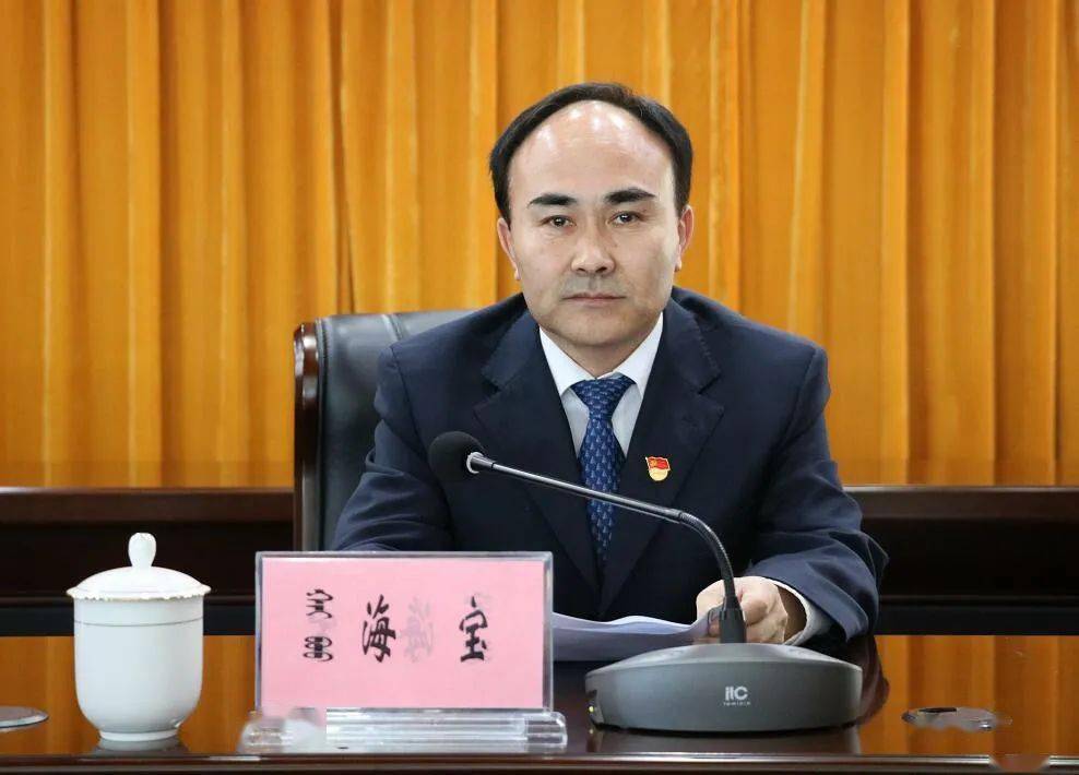 东乌旗召开全旗政法队伍教育整顿旗委书记讲党课暨廉政教育报告会
