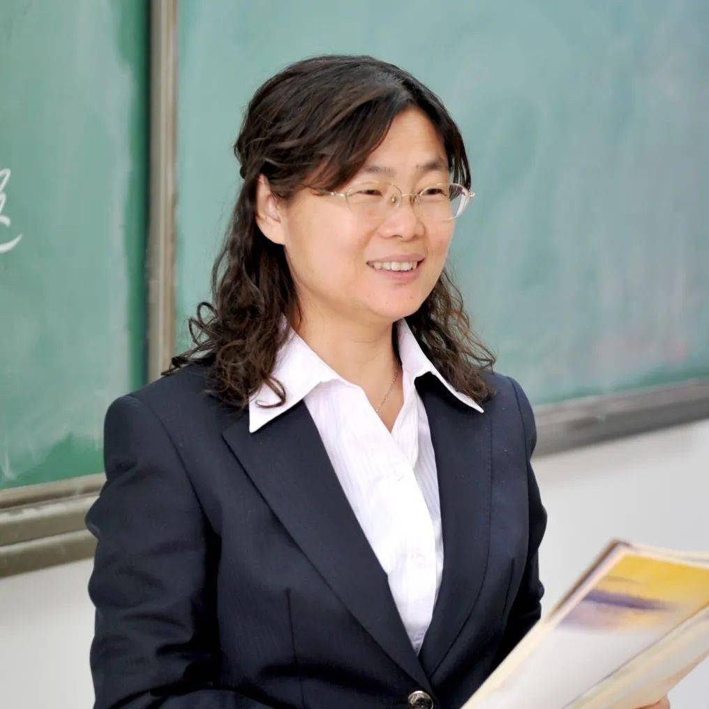 两代人的青春之歌温凤霞老师撰文回眸父亲与自己的青春岁月